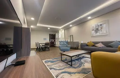 Apartment - 1 Bedroom - 2 Bathrooms for rent in Giardino Apartments - The Pearl Island - Doha