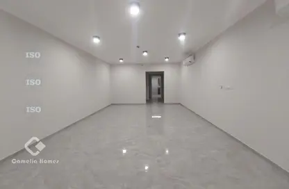 Apartment - 2 Bedrooms - 3 Bathrooms for rent in Musheireb - Musheireb - Doha