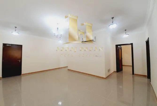 63700333 - Property Image 2