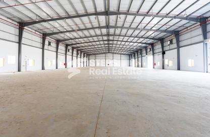 Warehouse - Studio - 1 Bathroom for rent in Industrial Area - Mesaieed