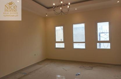 Villa - 7 - 7 for rent in Umm Abirieh - Al Shamal