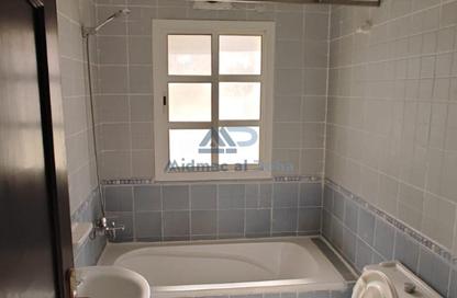 Apartment - 2 Bedrooms - 2 Bathrooms for rent in Al Sakhama - Doha