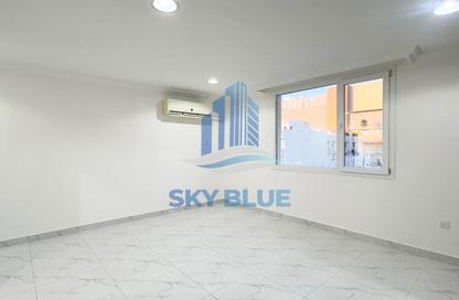 Apartment - Studio - 1 Bathroom for rent in Al Duhail - Al Duhail - Doha Apartment - Studio - 1 Bathroom for rent in Al Duhail - Al Duhail - Doha