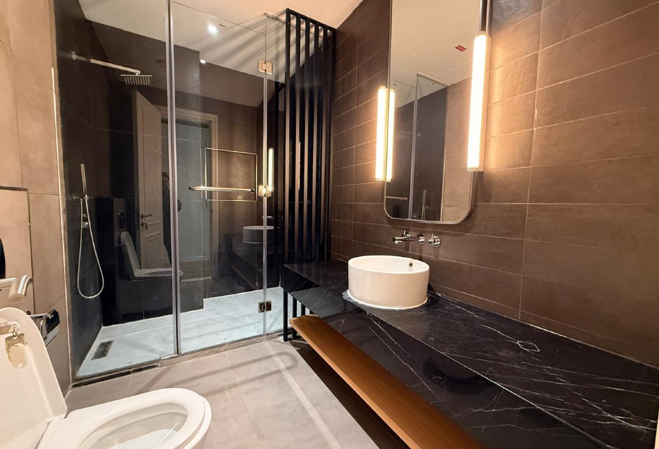 2plus maid up floor full sea view 11800 including thumbnail 3