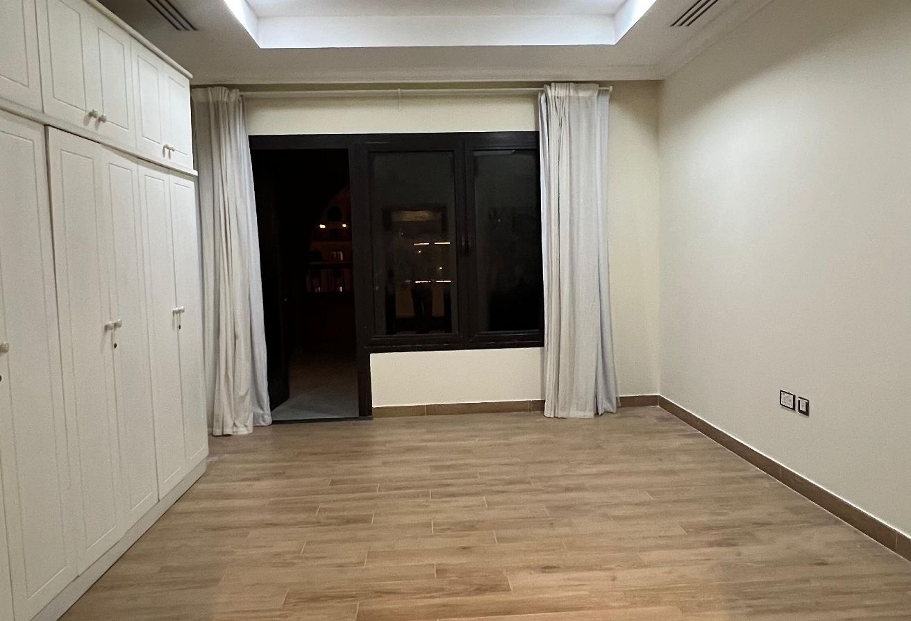 Spacious 2 BHK Semi Furnished|With Balcony| thumbnail 10