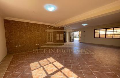Villa - 3 Bedrooms - 3 Bathrooms for rent in Bu Hamour Street - Abu Hamour - Doha