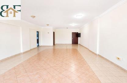 Apartment - 3 Bedrooms - 3 Bathrooms for rent in Umm Ghwailina Comm - Umm Ghuwalina - Umm Ghuwailina - Doha