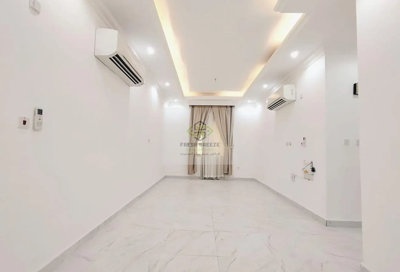 63919352 - Property Main Image