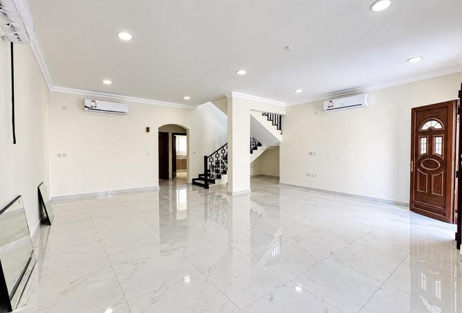 62125109 - Property Image 2