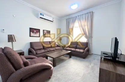Apartment - 2 Bedrooms - 2 Bathrooms for rent in Al Sadd Road - Al Sadd - Doha