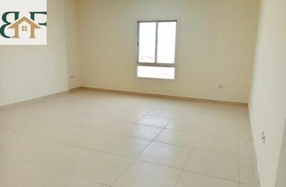 Apartment - 3 Bedrooms - 3 Bathrooms for rent in Al Mansoura - Al Mansoura - Doha