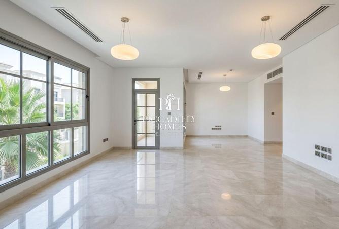 58201230 - Property Image 3