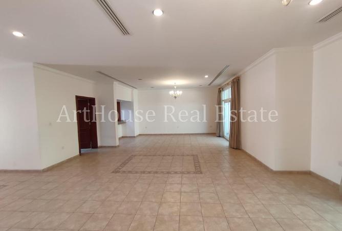 1023027 - Property Image 2