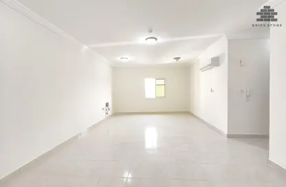 Apartment - 3 Bedrooms - 2 Bathrooms for rent in Anas Street - Fereej Bin Mahmoud North - Fereej Bin Mahmoud - Doha Apartment - 3 Bedrooms - 2 Bathrooms for rent in Anas Street - Fereej Bin Mahmoud North - Fereej Bin Mahmoud - Doha
