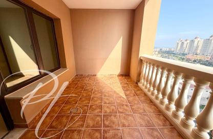 Apartment - 1 Bedroom - 2 Bathrooms for rent in Tower 18 - Porto Arabia - The Pearl Island - Doha