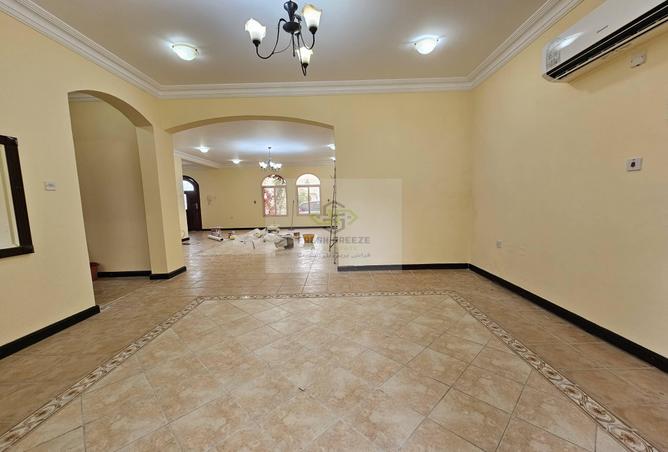 52089503 - Property Main Image