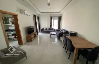 شقة - 2 غرف نوم - 3 حمامات للايجار في شارع المطار القديم - طريق المطار القديم - الدوحة