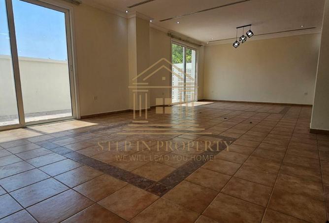 61395037 - Property Image 3