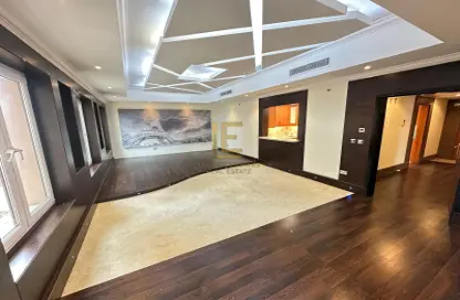 Apartment - 3 Bedrooms - 4 Bathrooms for sale in East Porto Drive - Porto Arabia - The Pearl Island - Doha