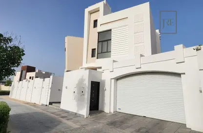Villa for sale in North Shore - Qatar Entertainment City - Lusail Villa for sale in North Shore - Qatar Entertainment City - Lusail