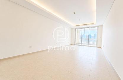 Apartment - 2 Bedrooms - 4 Bathrooms for sale in Viva West - Viva Bahriyah - The Pearl Island - Doha