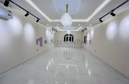 Villa - 6 Bedrooms - 7 Bathrooms for rent in Al Duhail - Al Duhail - Doha