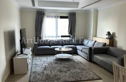 Apartment - 1 Bedroom - 2 Bathrooms for rent in East Porto Drive - Porto Arabia - The Pearl Island - Doha