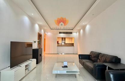 Apartment - 2 Bedrooms - 3 Bathrooms for rent in Viva East - Viva Bahriyah - The Pearl Island - Doha