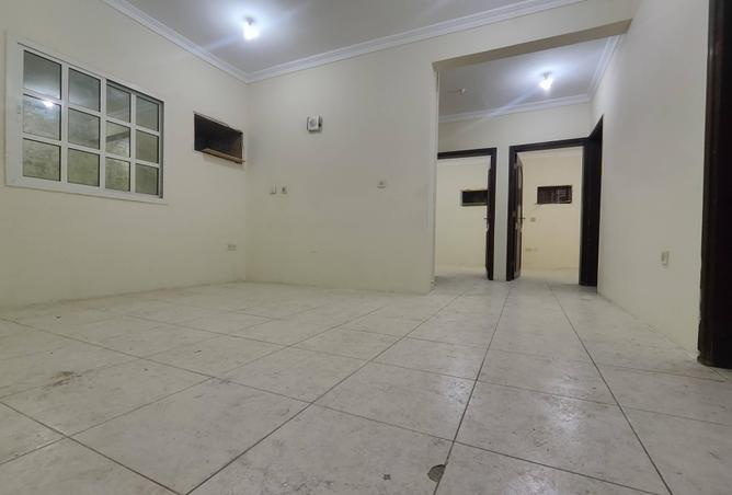 1010704 - Property Image 2