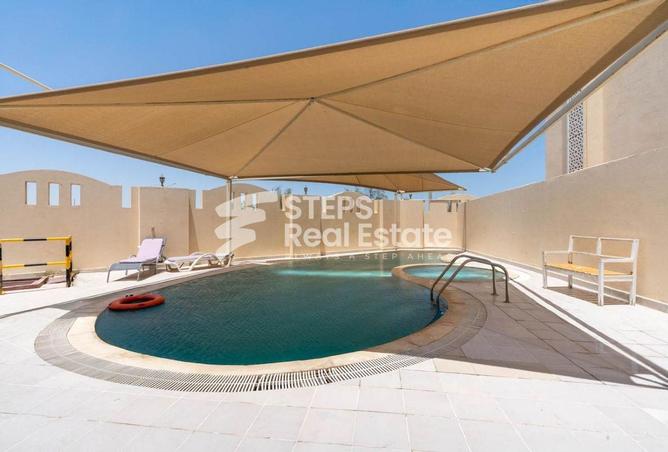 56366589 - Property Image 3