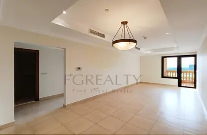 Apartment - 1 Bedroom - 2 Bathrooms for sale in West Porto Drive - Porto Arabia - The Pearl Island - Doha