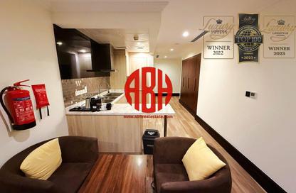 Apartment - Studio - 1 Bathroom for rent in Viva West - Viva Bahriyah - The Pearl Island - Doha