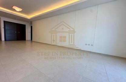 Apartment - 1 Bedroom - 2 Bathrooms for rent in Viva West - Viva Bahriyah - The Pearl Island - Doha