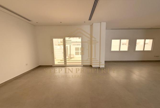 55678663 - Property Image 3