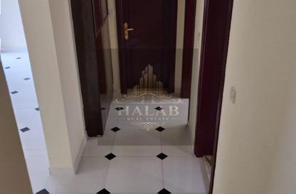 Villa - 6 Bedrooms - 5 Bathrooms for rent in Izghawa - Izghawa - Doha