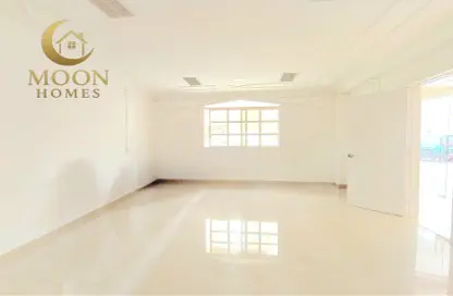 Apartment - Studio - 1 Bathroom for rent in Old Salata - Salata - Doha