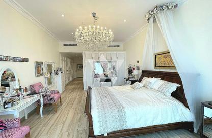 Penthouse - 4 Bedrooms - 5 Bathrooms for sale in East Porto Drive - Porto Arabia - The Pearl Island - Doha