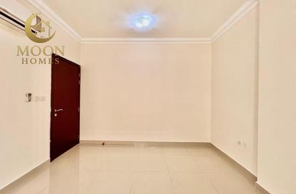 Apartment - 2 - 2 for rent in Al Mansoura - Al Mansoura - Doha