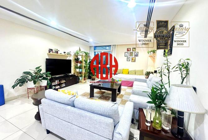 61113392 - Property Image 2