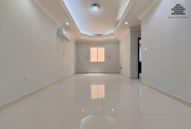 54489838 - Property Image 2