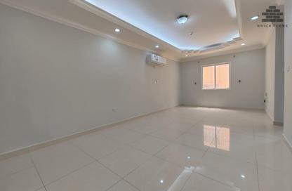Apartment - 2 Bedrooms - 2 Bathrooms for rent in Al Sadd Road - Al Sadd - Doha