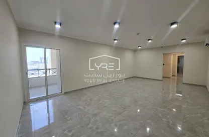 Apartment - 2 Bedrooms - 3 Bathrooms for rent in Musheireb Tower - Musheireb - Musheireb - Doha