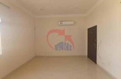 Duplex - 1 Bedroom - 1 Bathroom for rent in Al Thumama - Al Thumama - Doha