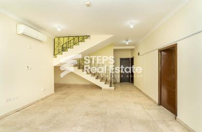 Villa - 5 Bedrooms - 5 Bathrooms for rent in Wadi Al Markh - Muraikh - AlMuraikh - Doha