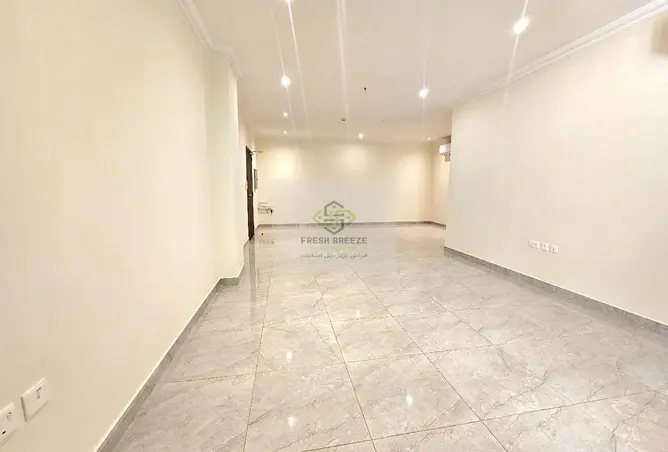 62351835 - Property Image 3