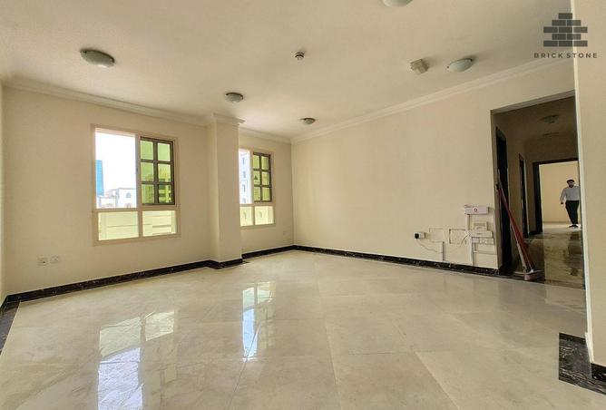 54149869 - Property Image 3