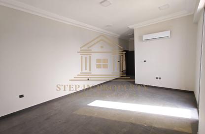 Apartment - 2 Bedrooms - 3 Bathrooms for rent in AL Maha Residential Complex - New Al Hitmi - Fereej Bin Omran - Doha