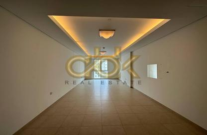 Apartment - 1 - 2 for rent in Viva West - Viva Bahriyah - The Pearl Island - Doha Apartment - 1 - 2 for rent in Viva West - Viva Bahriyah - The Pearl Island - Doha