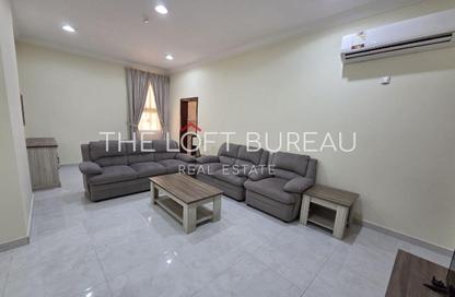 Apartment - 2 Bedrooms - 3 Bathrooms for rent in Aabdullah Bin Sultan Al Thani - C-Ring Road - Al Sadd - Doha