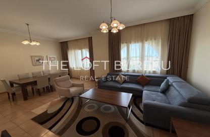 Apartment - 3 Bedrooms - 4 Bathrooms for rent in West Bay Tower - West Bay - West Bay - Doha